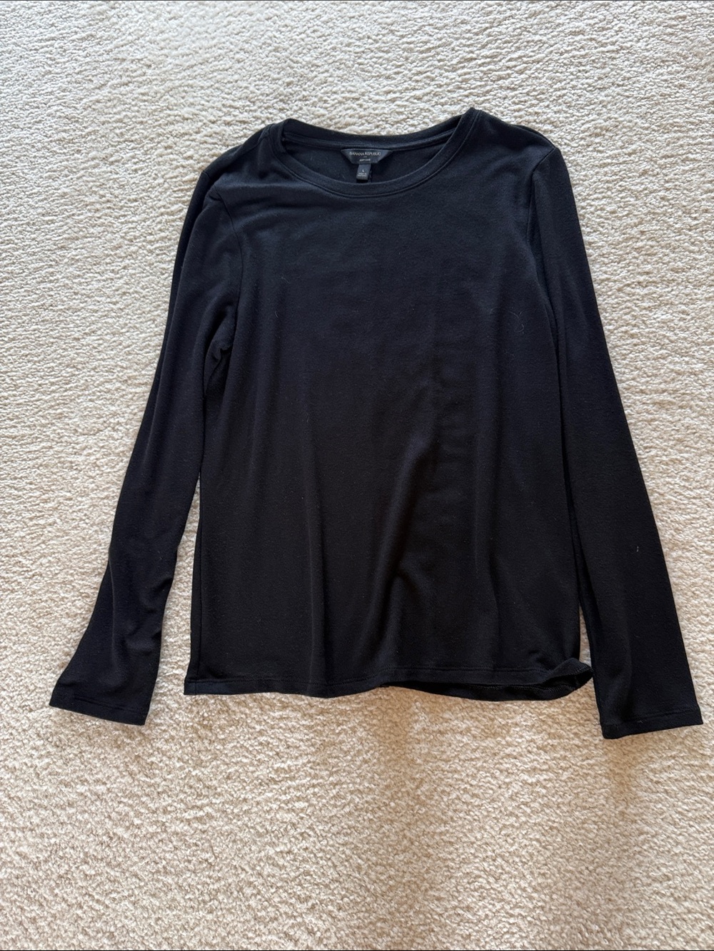 Banana Republic Factory Black Long Sleeve Tee